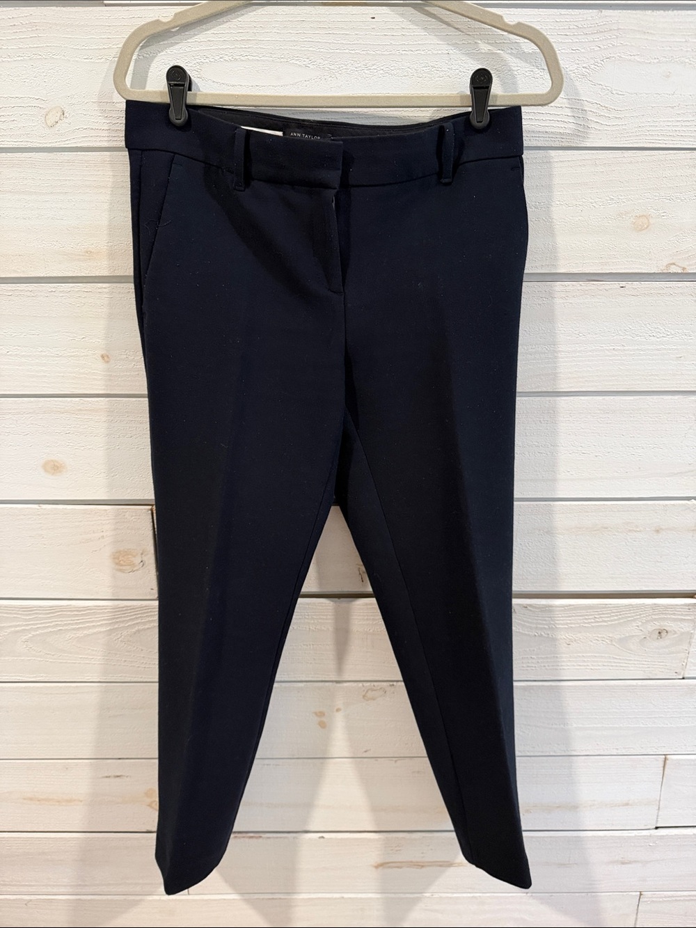 Ann Taylor Navy Cropped Ankle Pants